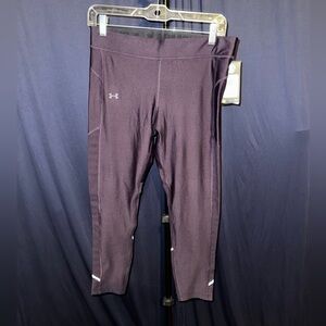 Under Armour CoolSwitch compression capri pants - NWT